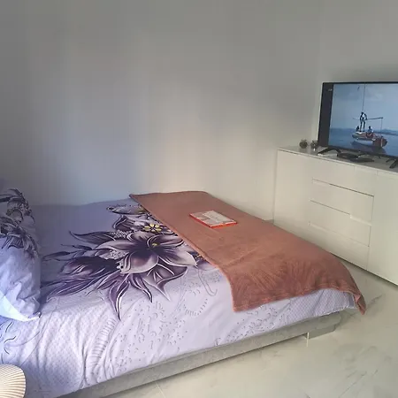 With Parking Space - 22836 شقة *